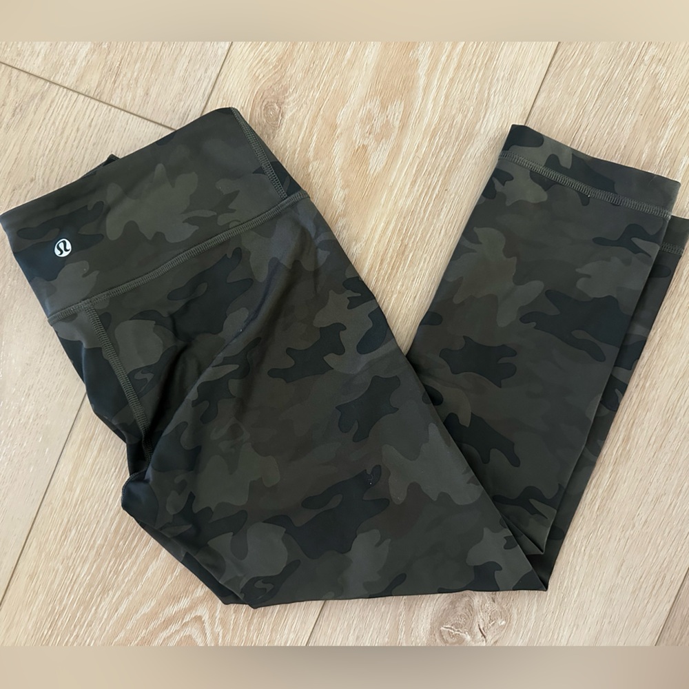 lululemon athletica Men's Camouflage Pants